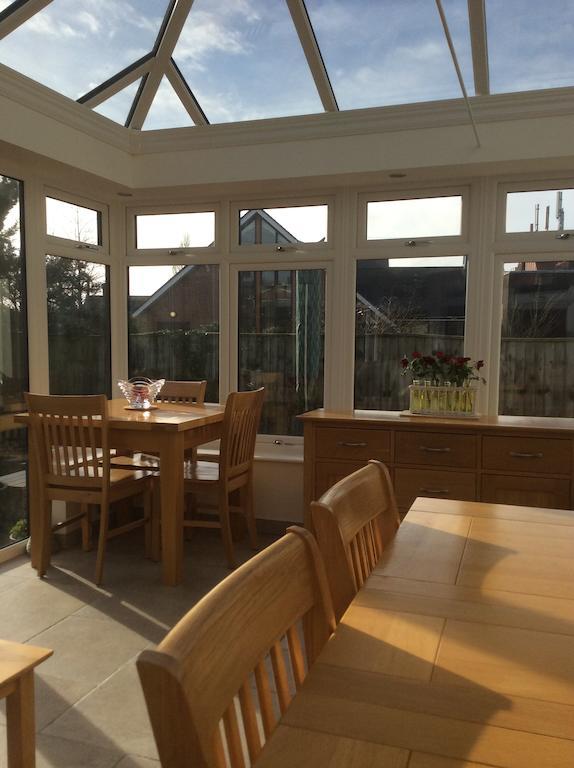 Weston Cottage Poole Buitenkant foto